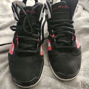 Air Jordan Size 6.5 Y